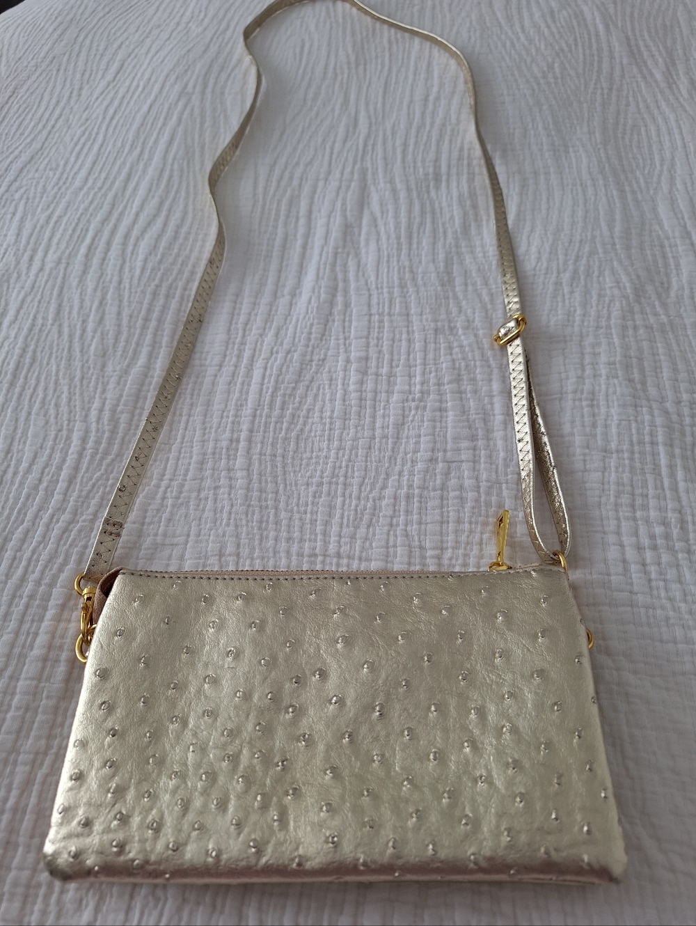 Gold Ostritch Look Crossbody Wallet